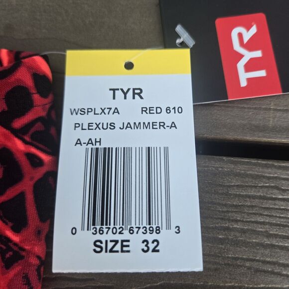 TYR  Durafast Elite P lexus Red/black Men's Boy's Swim Jammer Size 32 New - Picture 3 of 3